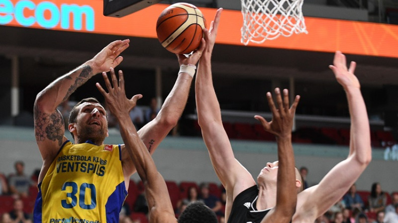 Četrkārtējais Latvijas čempions Ronalds Zaķis: atgriešanās valstsvienībā
Foto: Romāns Kokšarovs, f64