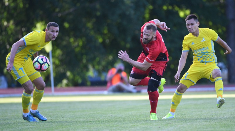 Ingus Šlampe pret "Astana"
Foto: Romāns Kokšarovs/f64