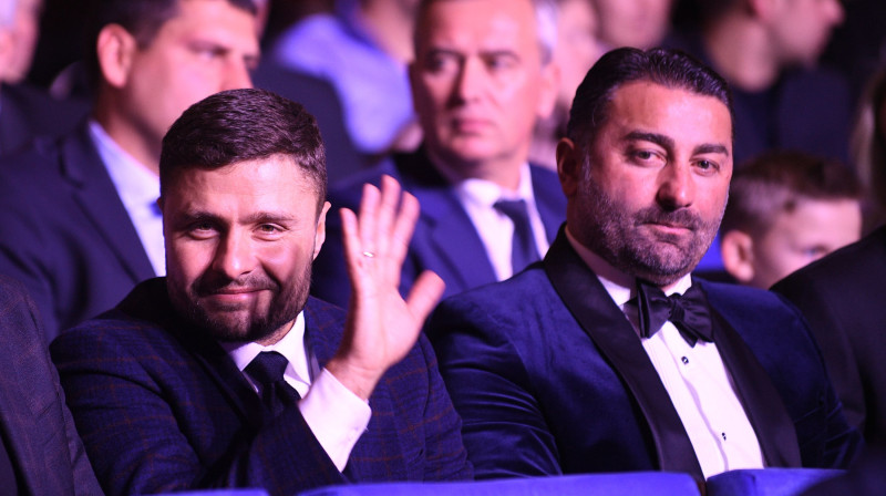 Māris Verpakovskis un Tamazs Pertija
Foto: Romāns Kokšarovs/f64