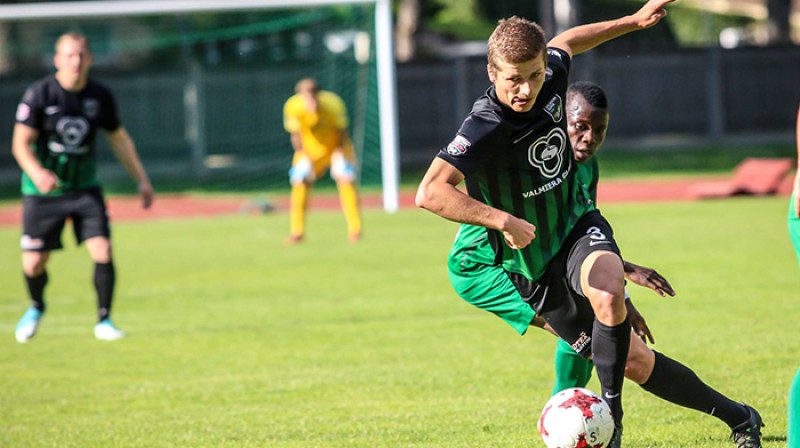 Madis Miķelsons ar bumbu
Foto: Jānis Līgats