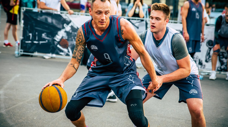 14. jūnijā Pro grupas finālā Nauris Metnieks ("LSA") pret Nilu Ozoliņu ("LSA up")
Publicitātes foto