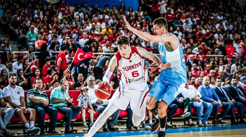 Turcijas valstsvienības un "Cleveland Cavaliers" uzbrucējs Džedi Osmans
Foto: FIBA