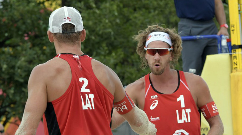 Jānis Šmēdiņš un Aleksandrs Samoilovs
Foto: worldtour.2018.fivb.com