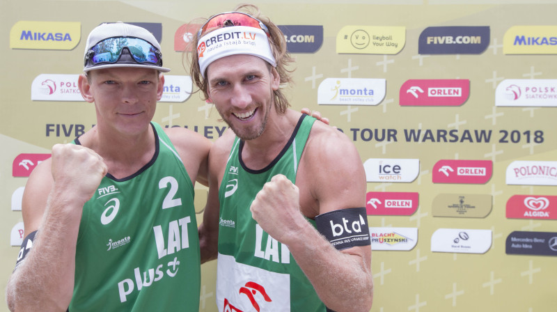Jānis Šmēdiņš un Aleksandrs Samoilovs 
Foto: FIVB
