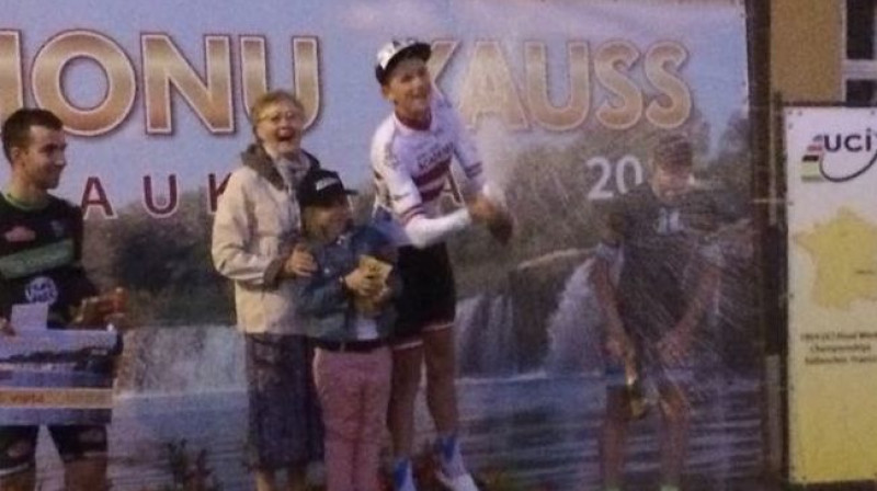 Krists Neilands un pasaules čempione Emīlija Sonka pēc sacensībām Čempionu kauss