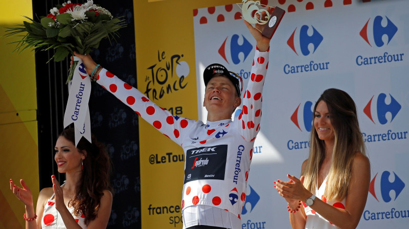Toms Skujiņš ar "Tour de France" Kalnu karaļa krekliņu
Foto: Reuters/Scanpix