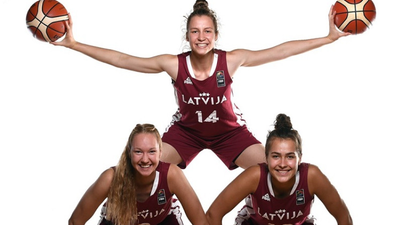 Digna Strautmane, Luīze Šepte un Aleksa Gulbe
Foto: FIBA