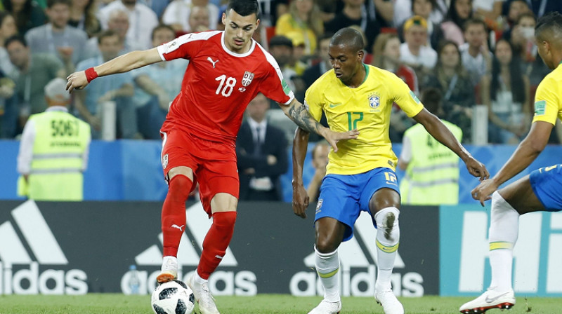 Viens no "Spartaka" pretiniekiem Nemaņa Radonjičs nupat spēlēja pret pasaules titulētāko izlasi Brazīliju
Foto: AP/Scanpix