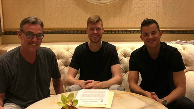 Dāvis Bertāns parakstījis lielo līgumu
Foto: instagram.com/dbertans_42
