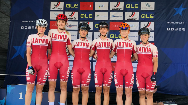 Latvijas junioru meiteņu izlase Eiropas čempionātā
Foto: Belo CP