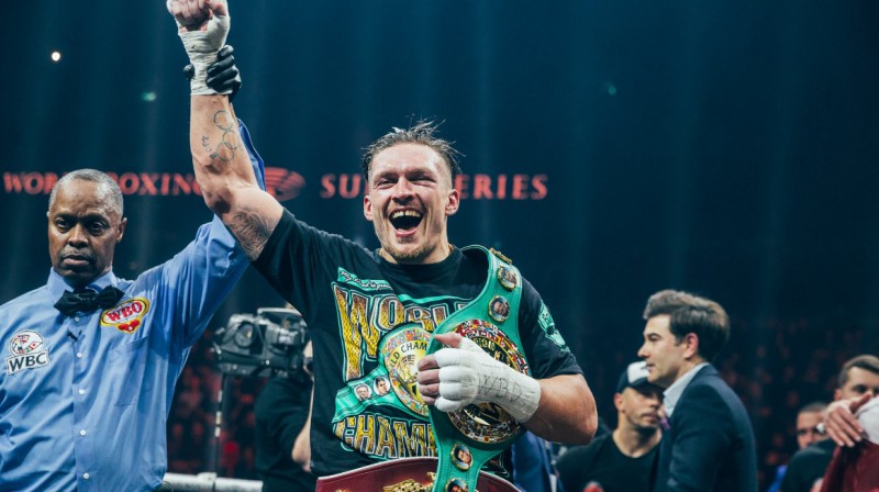 Oleksandrs Usiks
Foto: worldboxingsuperseries.com