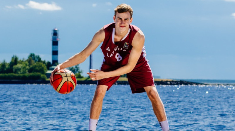 Valters Vēveris
Foto: Mikus Kļaviņš