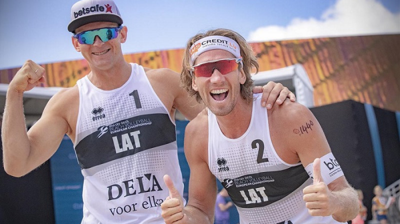 Jānis Šmēdiņš un Aleksandrs Samoilovs
Foto: CEV