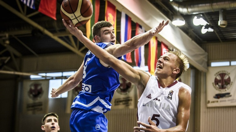 Artūrs Žagars spēlē pret Grieķiju
Foto: FIBA