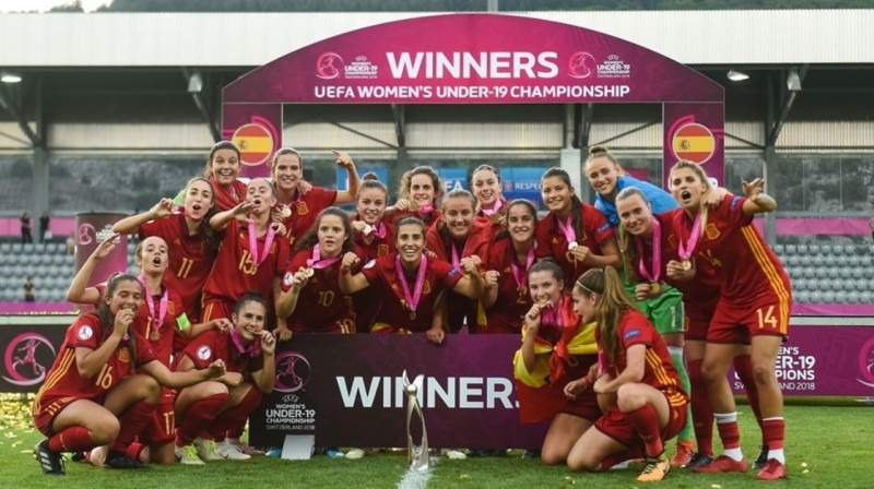 Spānijas U19 futbola meiteņu izlase 
Foto: UEFA