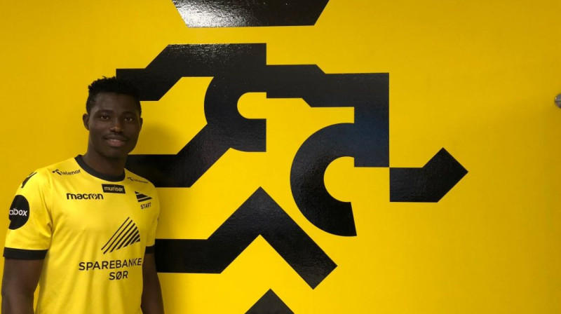 Adeleke Akinjemi jaunās komandas formastērpā
Foto: ikstart.no