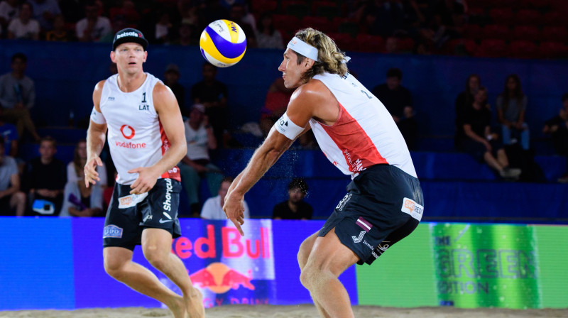 Jānis Šmēdiņš un Aleksandrs Samoilovs
Foto: FIVB