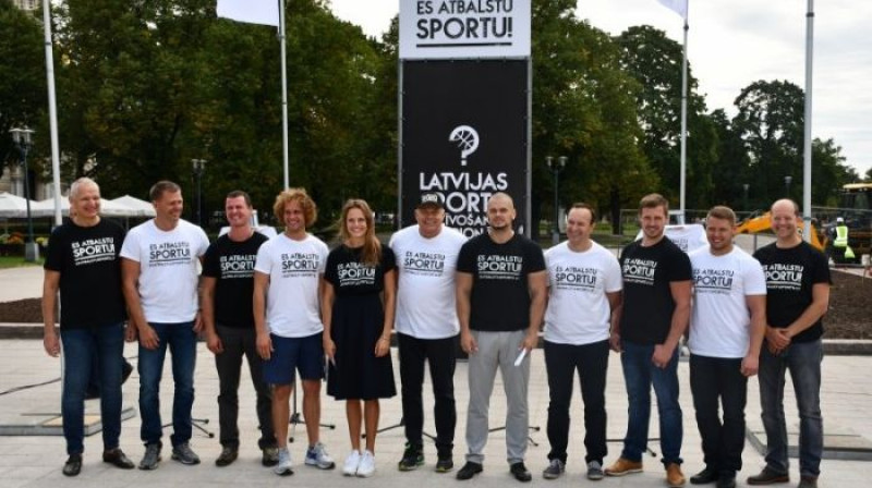Iniciatīvas "Es atbalstu sportu!" aktīvisti
Organizatoru foto