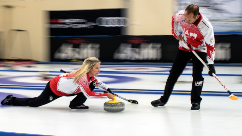 Dž.Džounsa/B.Lengs (Kanāda)
Foto: Iain McGregor / Winter Games NZ