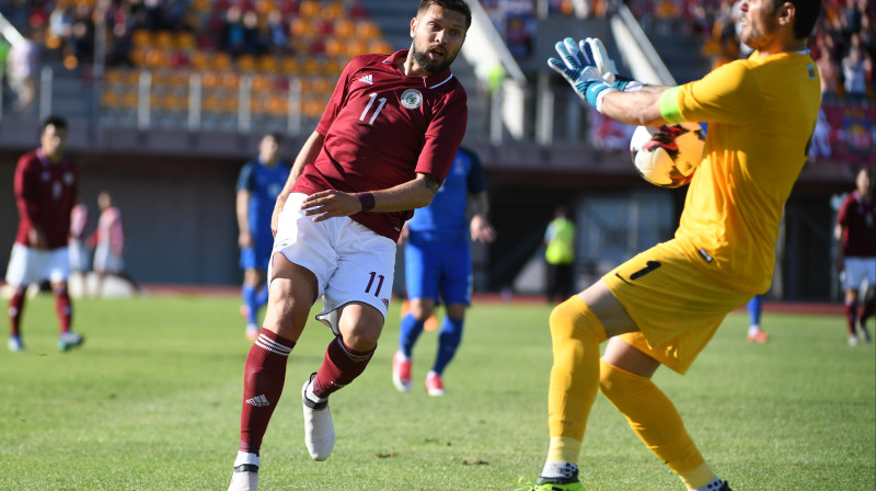 Artūrs Karšausks 
Foto: Romāns Kokšarovs/f64