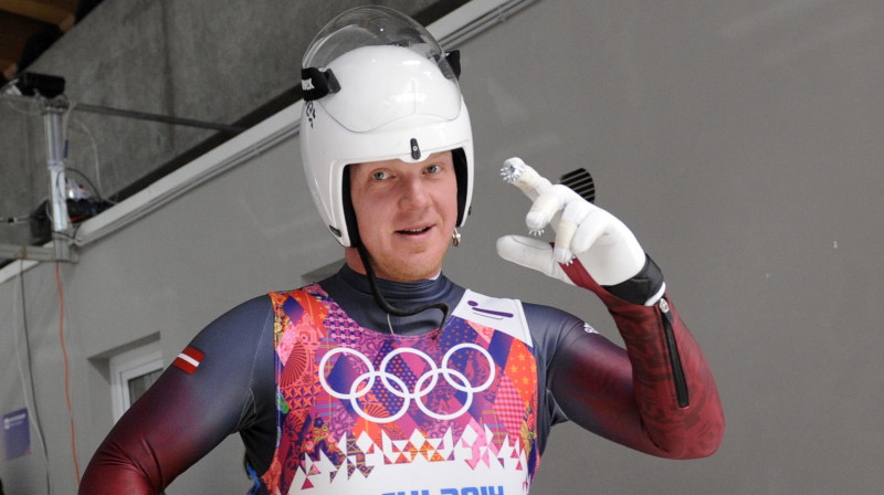 Mārtiņš Rubenis 2006. gadā Turīnā izcīnīja olimpisko bronzu. Foto: Romāns Kokšarovs, f64