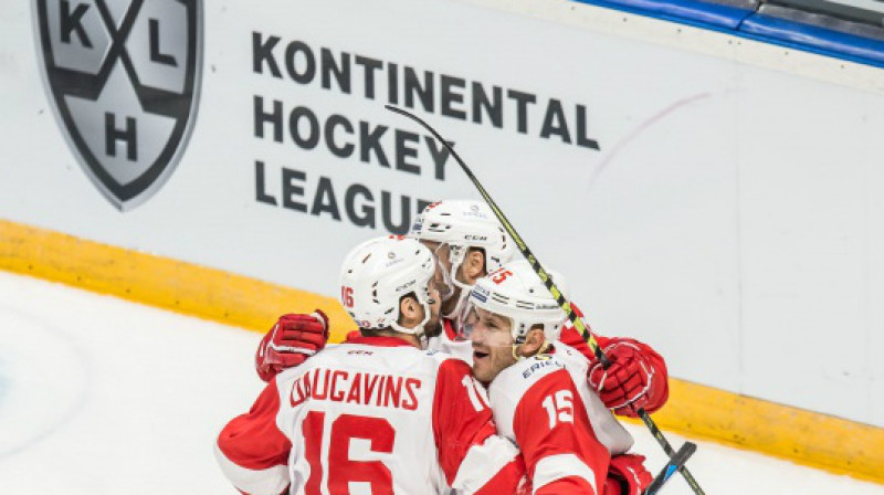 Kaspars Daugaviņš un Mārtiņš Karsums. Foto: Raimonds Volonts, dinamoriga.lv