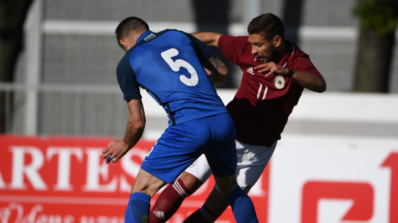 Artūrs Karašausks. Foto: Romāns Kokšarovs/f64