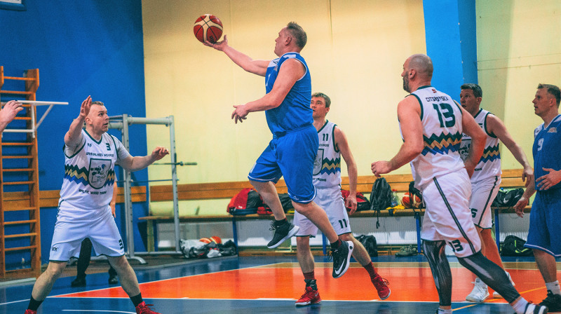 Maksibasketbola čempionāta pagājušās sezonas fināls 40+ grupā - "Baltic Wood Trading/Garkalne" pret "Rīgu"
BK "Varenie runči" foto