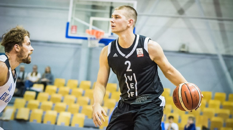 Artūrs Ausējs Rīgas VEF formā. Foto: VEF Rīga