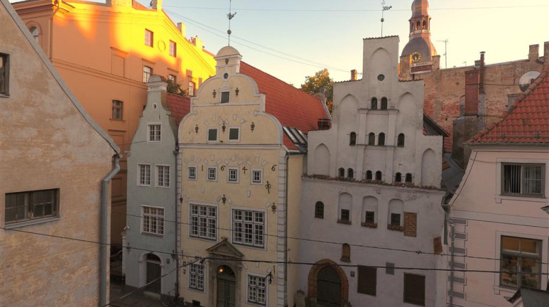 Ēku komplekss “Trīs brāļi” Vecrīgā – Nacionālās kultūras mantojuma pārvaldes mītnesvieta