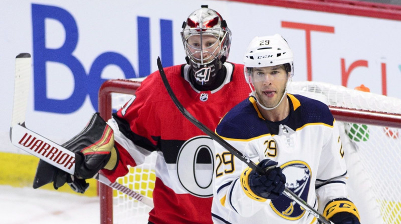 Kreigs Andersons un Džeisons Pominvils. Foto: PA Pictures/Scanpix