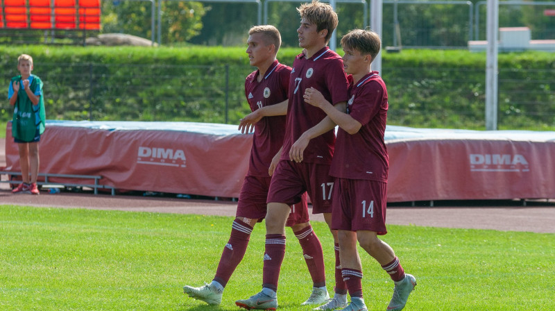 Dmitrijs Zeļenkovs, Viktors Ziemelis un Raiens Tālbergs
Foto: LFF