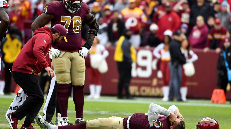 Alekss Smits mirkli pēc gūtā savainojuma.
Foto:USA Today/Scanpix
