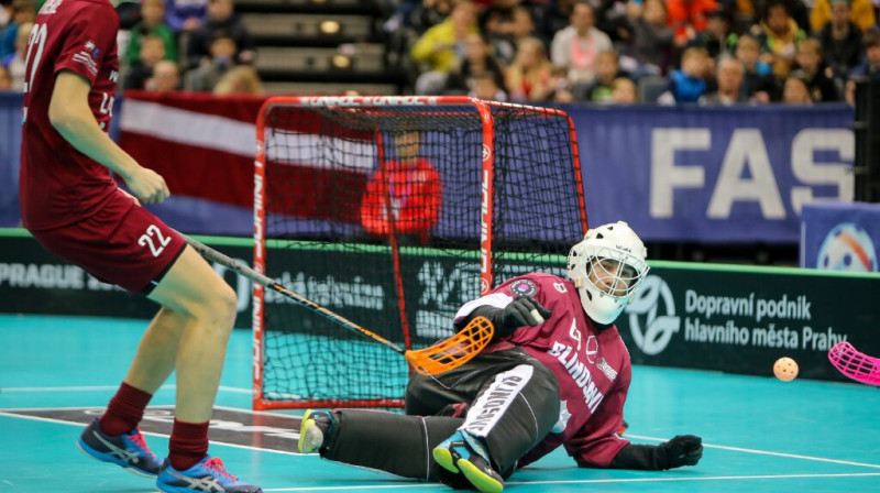Lielisku spēli Latvijas izlases vārtos aizvadīja Jānis Salcevičs
Foto: Ritvars Raits, Floorball.lv