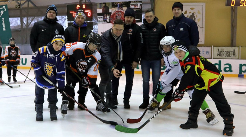 Foto: Jaunie censoņi