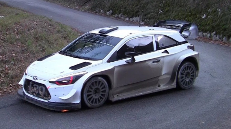 ''Hyundai i20 Coupe WRC'' testos