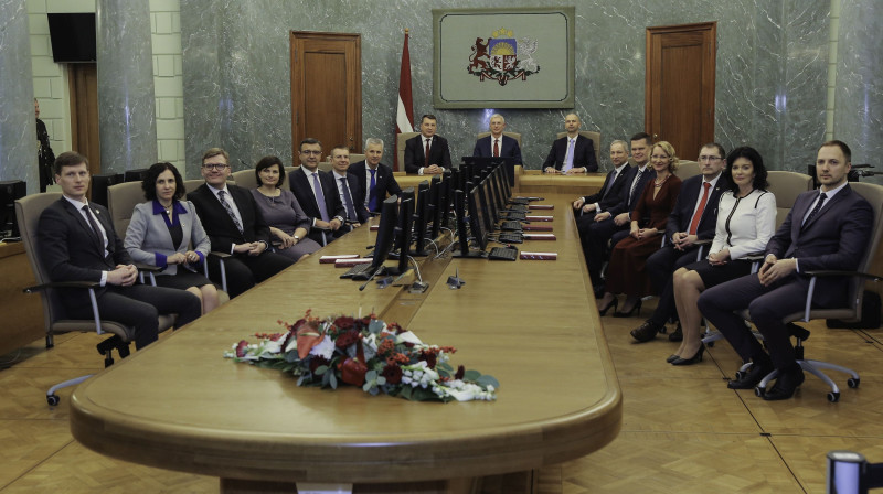 Krišjāņa Kariņa vadītais ministru kabinets. Foto: Dāvis Ūlands/f64