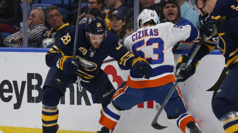 Zemgus Girgensons. Foto: AP/Scanpix