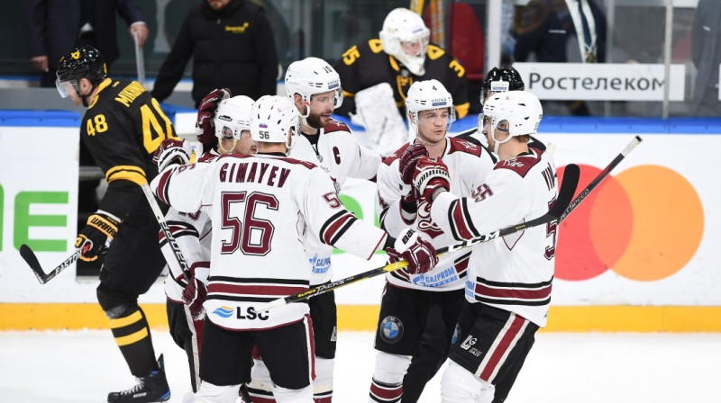 Rīgas ''Dinamo'' hokejisti iepriekšējā spēlē Čerepovecā. Foto: dinamoriga.lv
