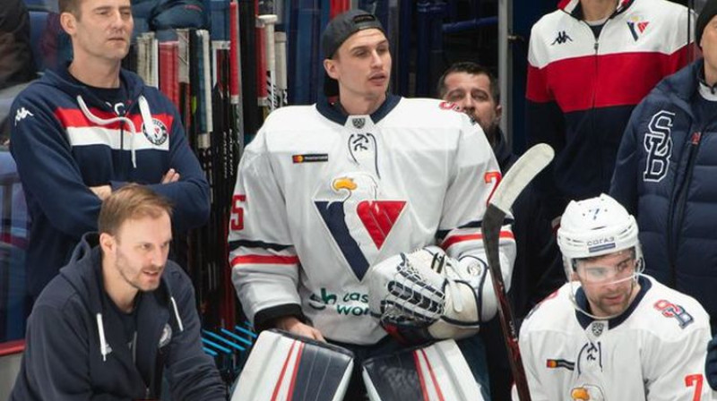 Keisijs Beilijs "Slovan" vārtsarga formā spēlē pret "Jokerit". Foto: Toni Hekkala / AOP