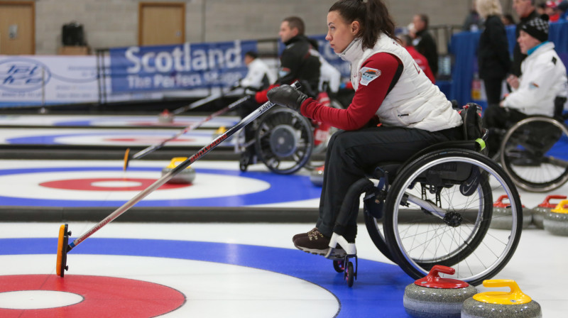 Poļina Rožkova
Latvijas ratiņkērlinga izlases skips
Foto: WCF/Tom Rowland