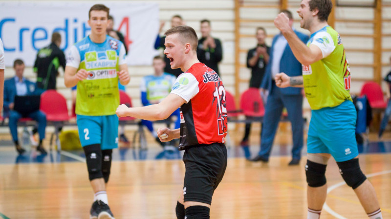 Pirmajā spēlē uzvaru svinēja mājinieki
Foto: SK "Jēkabpils Lūši"