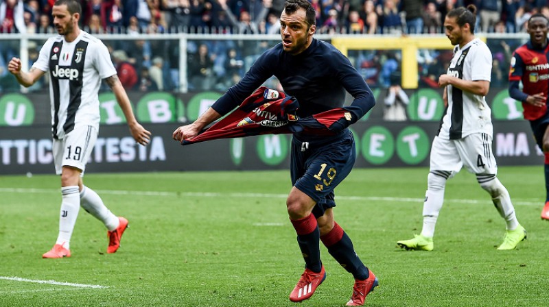 Aizvadītajās brīvdienās maķedonietis Gorans Pandevs 34 gadu vecumā satrieca Itālijas futbola flagmani "Juventus". Foto: imago images/Scanpix