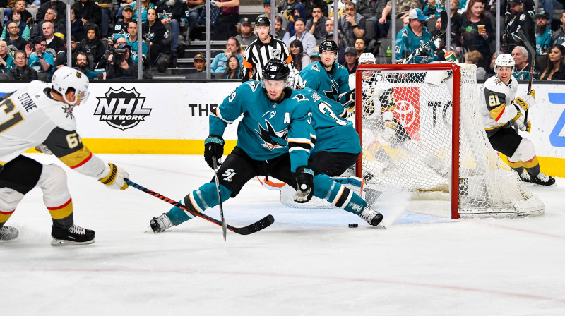 Sanhosē "Sharks" vārtos Logans Kutūrs. Foto: Zuma Press/Scanpix