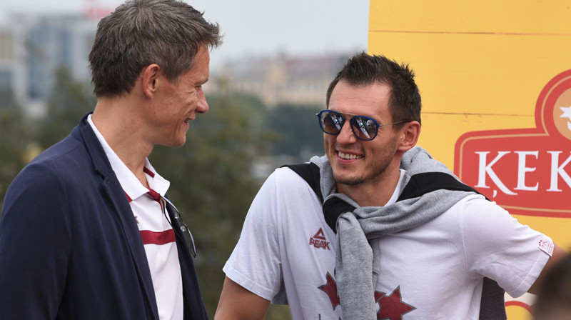 Edgars Šneps un Jānis Blūms. Foto: Romāns Kokšarovs/f64