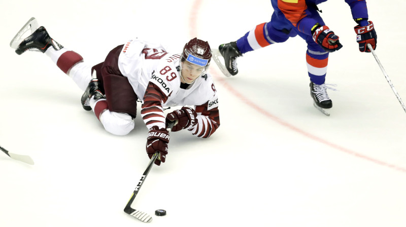 Ņikita Jevpalovs spēlē pret Dienvidkoreju. Foto: Reuters/Scanpix