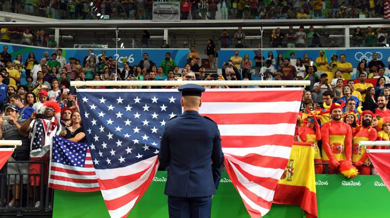 ASV karoga pacelšana "Carioca" arenā Rio 2016. gada augustā. Foto: AFP/Scanpix