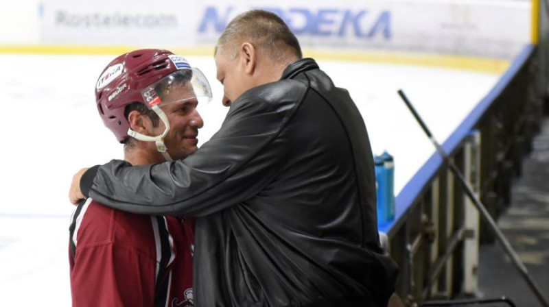 Lauris Dārziņš un Guntars Paste. Foto: Romāns Kokšarovs/F64