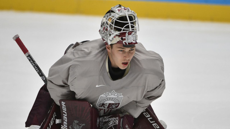 Elvis Merzļikins. Foto: Romāns Kokšarovs, f64