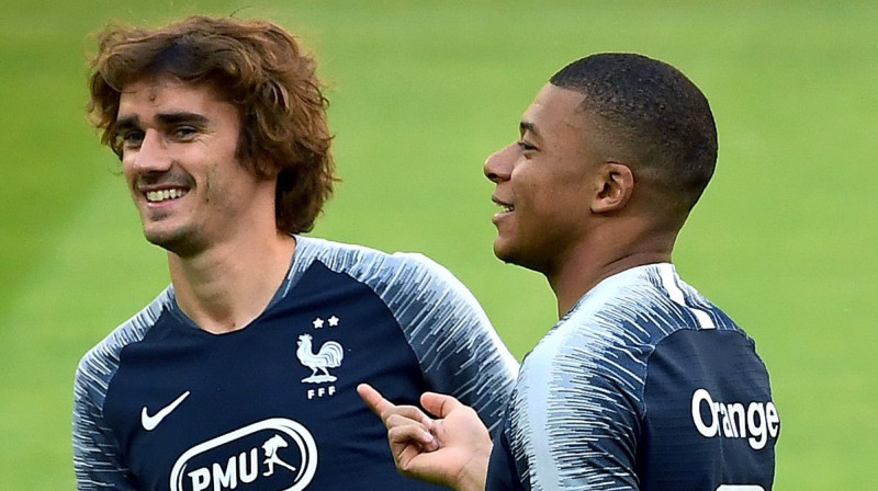 Antuāns Grīzmans un Kilians Mbapē. Foto: AFP/Scanpix